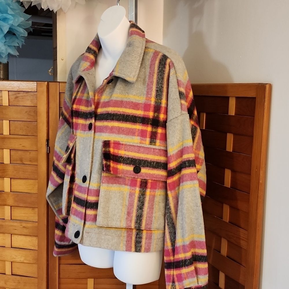 SoHo brand jacket - Picture 2 of 10